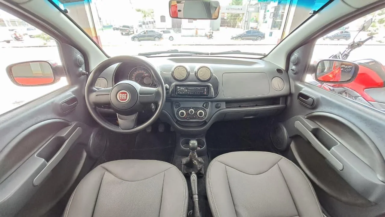 FIAT UNO VIVACE 1.0 INTERNO